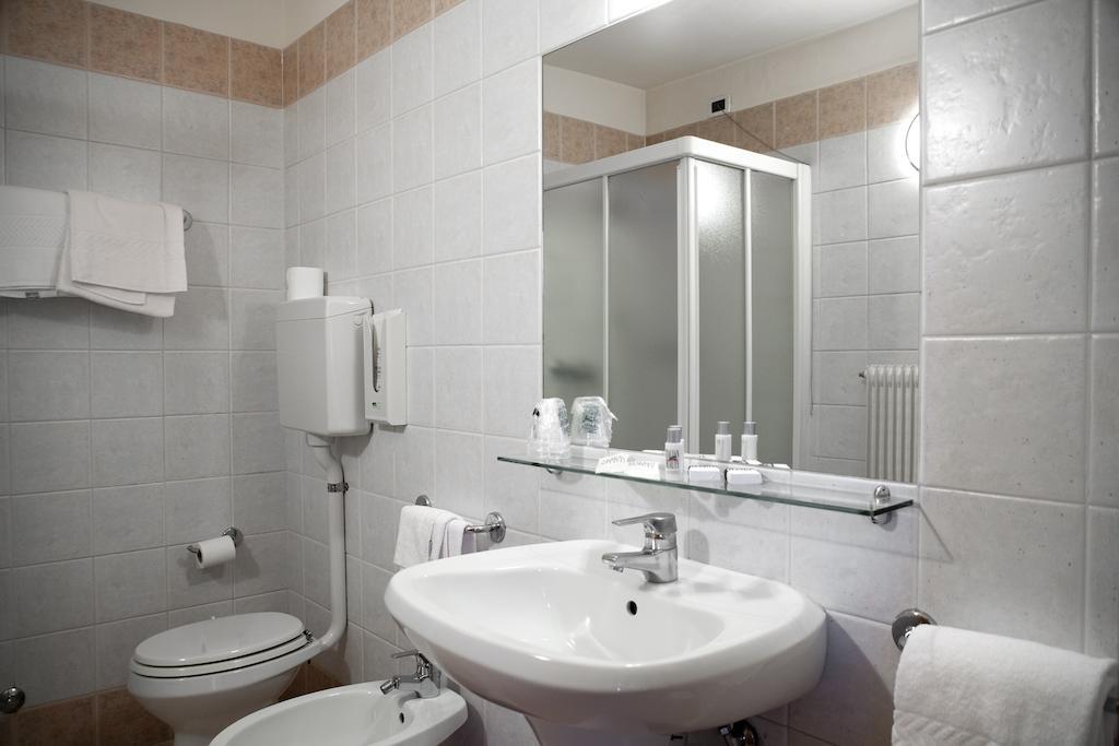 Albergo Da Carlo Vittorio Veneto Værelse billede